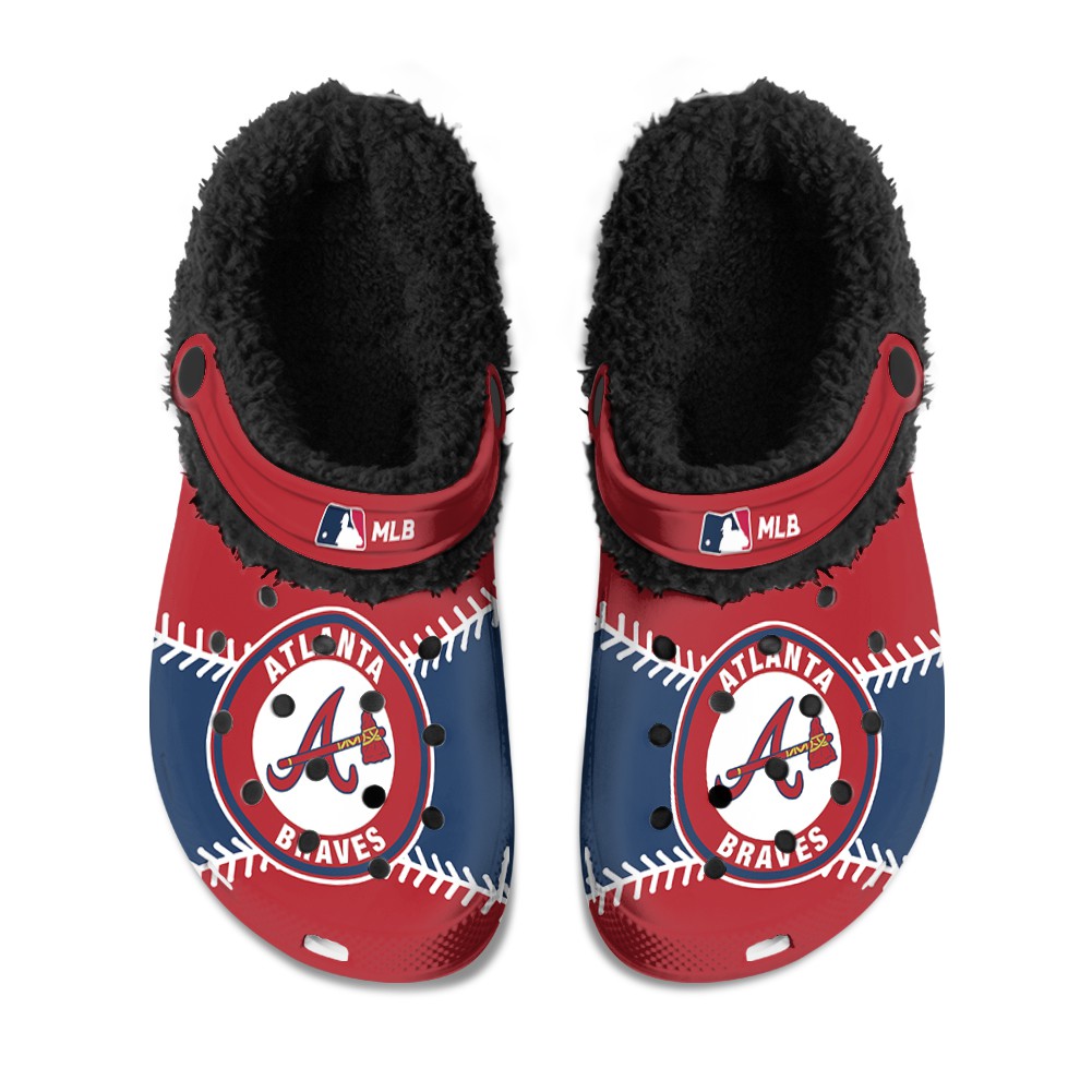 Atlanta20Braves20 20Fuzzy20Slippers20Clog20 20Mockup20 20Thang.jpg