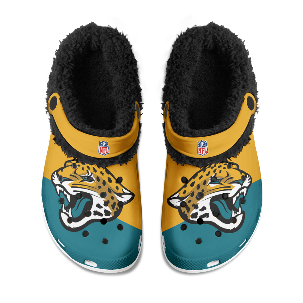 Jacksonville20Jaguars20 20Fuzzy20Slippers20Clog20 20Mockup20 20Thang.jpg