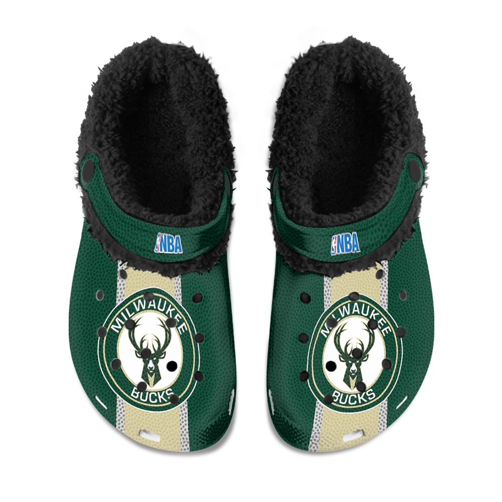 Milwaukee20Bucks20 20Fuzzy20Slippers20Clog20 20Mockup20 20Thang.jpg